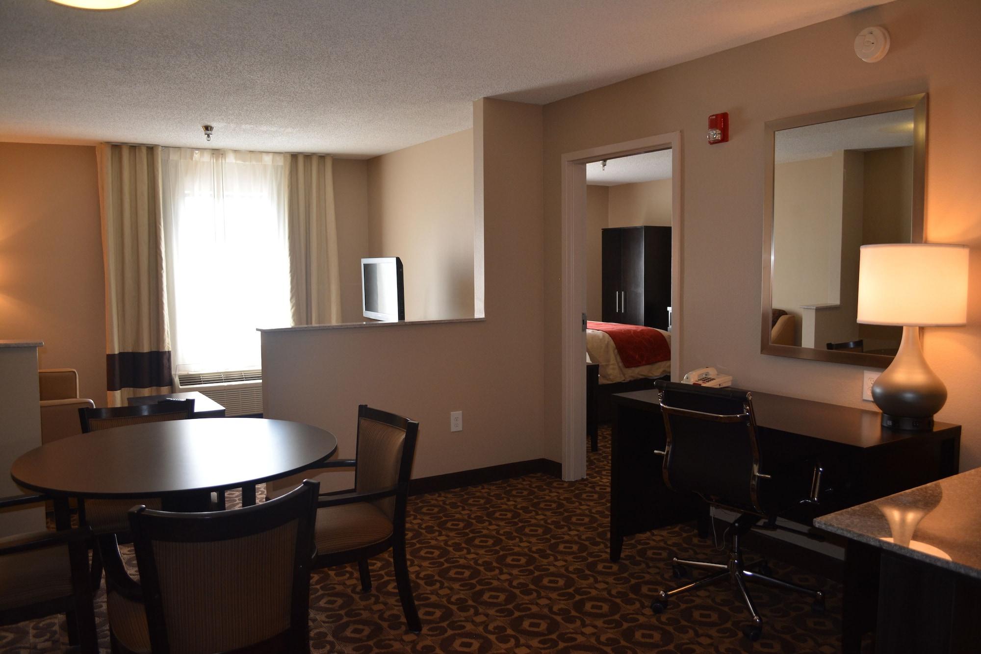 Comfort Inn&Suites Trussville I-59 exit 141 Extérieur photo