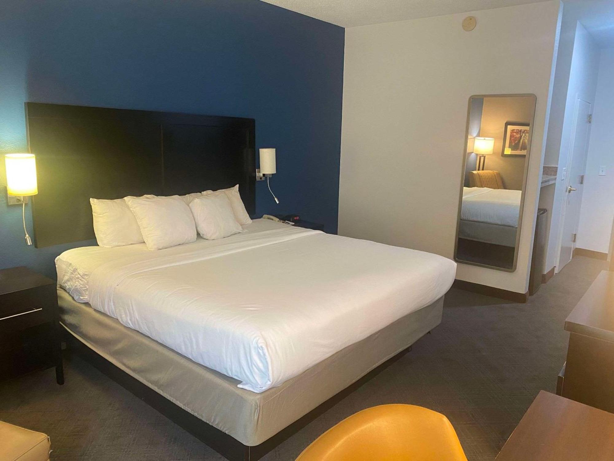 Comfort Inn&Suites Trussville I-59 exit 141 Extérieur photo